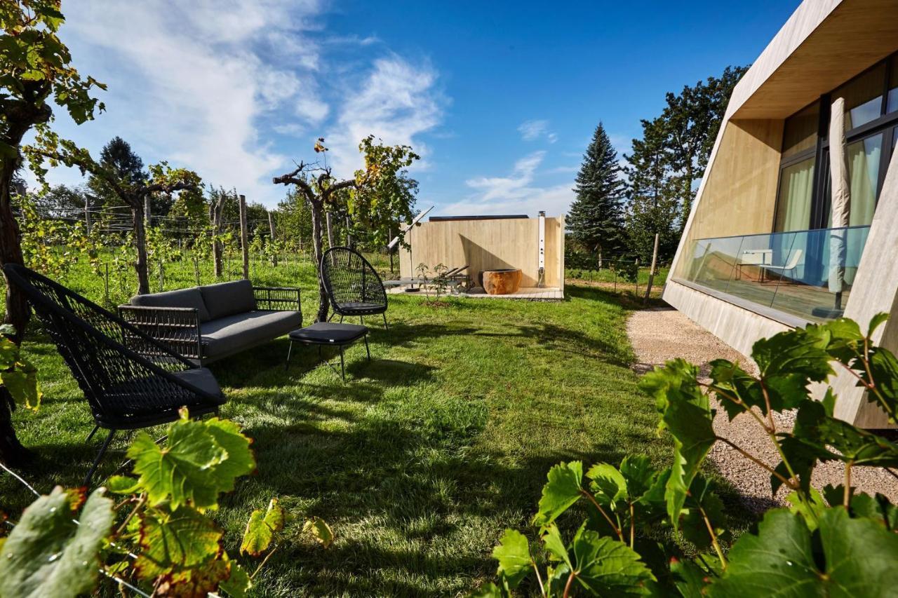 Schwarzau am Steinfelde Gartenlofts Auf Gut Guntrams מראה חיצוני תמונה